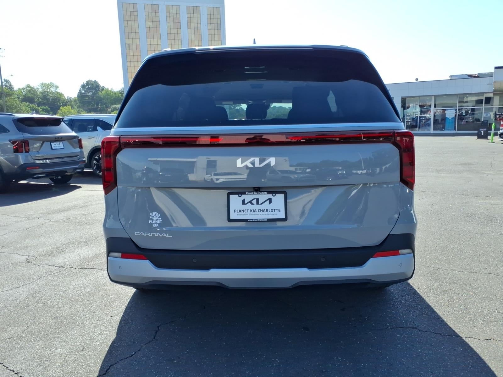 2026 Kia Carnival EX