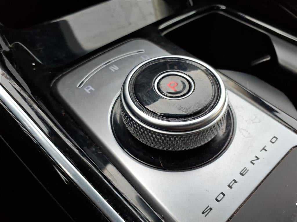 2022 Kia Sorento Plug-In Hybrid SX