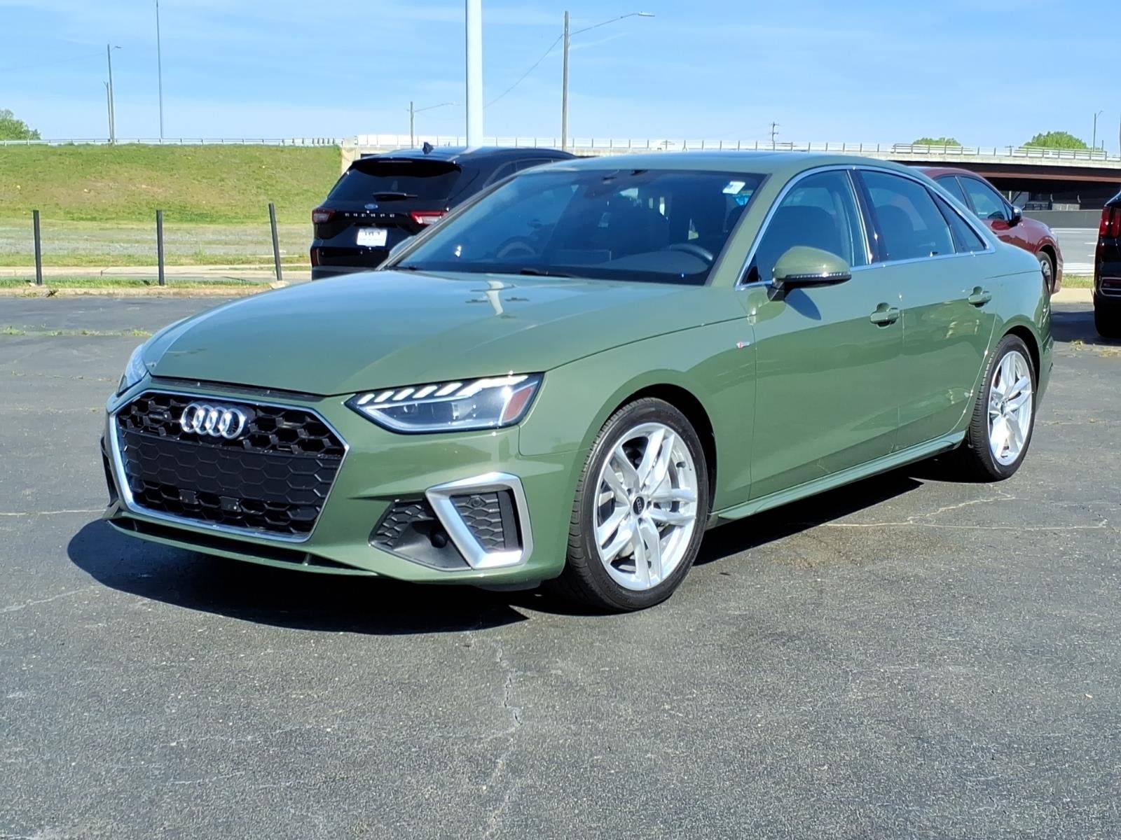 2023 Audi A4 45 S line Premium Plus quattro