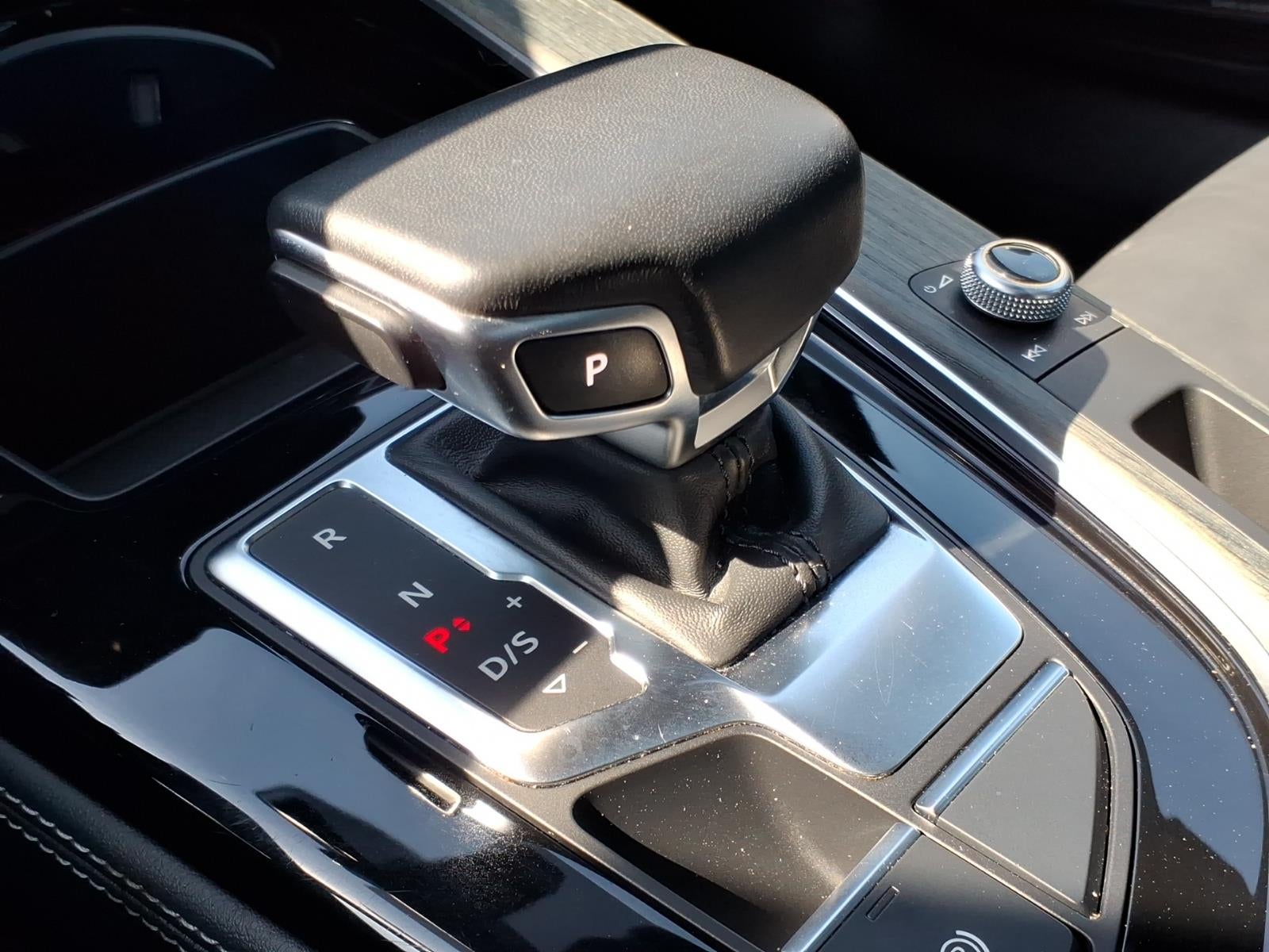 2023 Audi A4 45 S line Premium Plus quattro