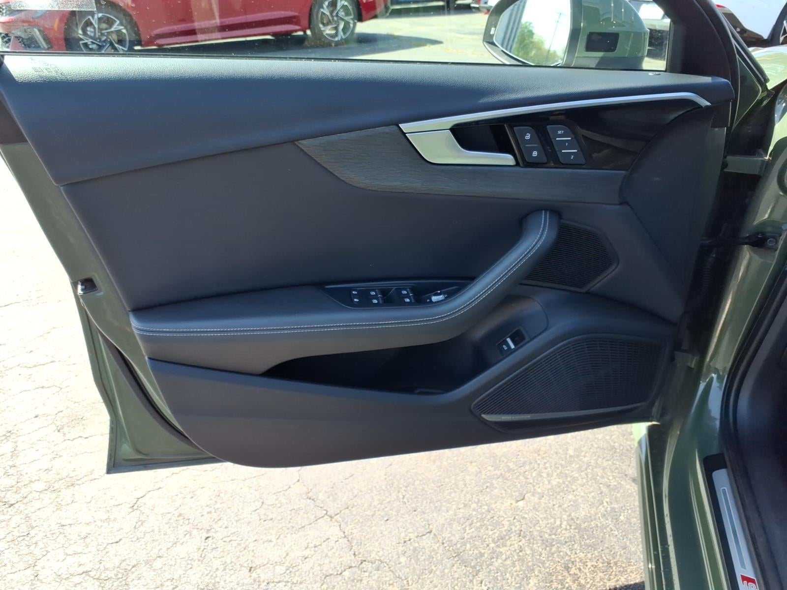 2023 Audi A4 45 S line Premium Plus quattro