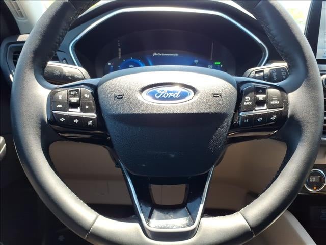 2021 Ford Escape Titanium Hybrid
