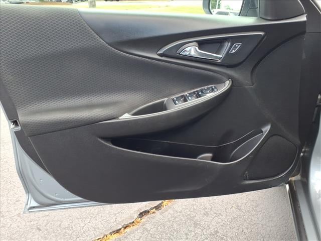 2025 Chevrolet Malibu LS