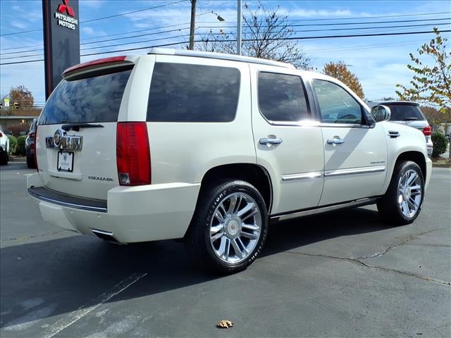 2013 Cadillac Escalade Platinum Edition
