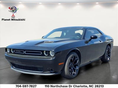 2017 Dodge Challenger SXT