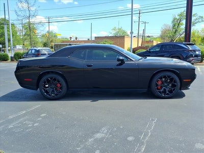 2017 Dodge Challenger SXT