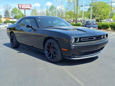 2017 Dodge Challenger SXT