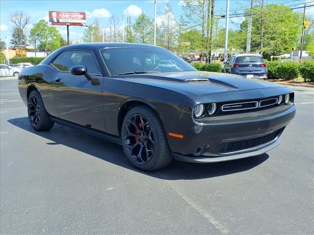 2017 Dodge Challenger SXT