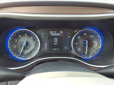2023 Chrysler Voyager LX