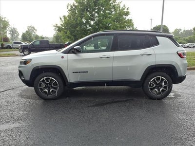 2025 Jeep Compass Trailhawk