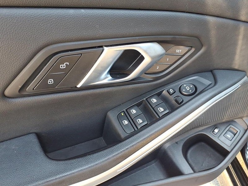 2024 BMW 3 Series 330e