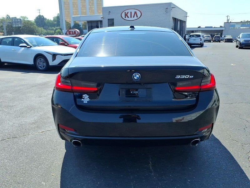 2024 BMW 3 Series 330e