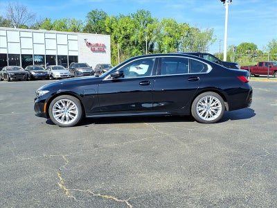 2024 BMW 3 Series 330e