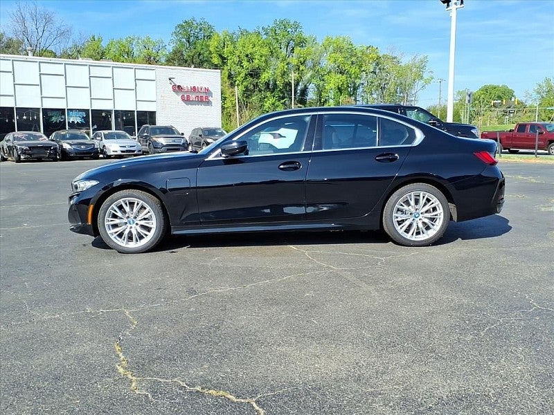 2024 BMW 3 Series 330e