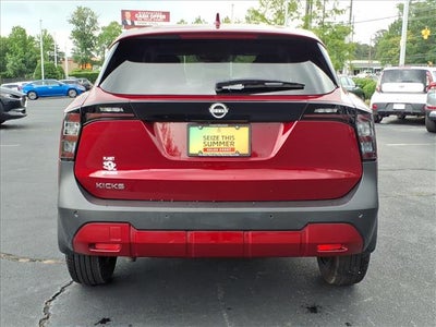 2025 Nissan Kicks SV