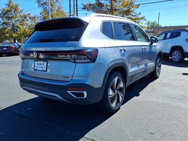 2025 Volkswagen Taos SE
