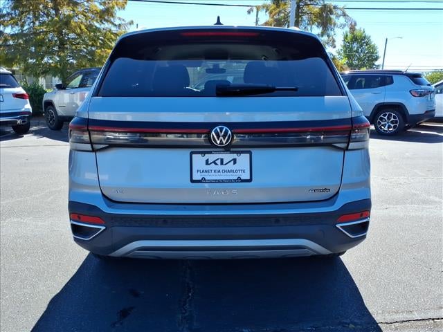 2025 Volkswagen Taos SE