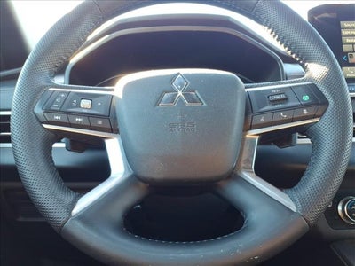 2023 Mitsubishi Outlander SE Black Edition