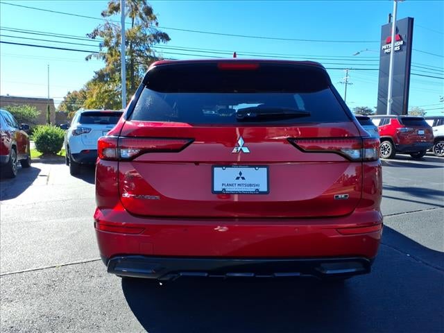 2023 Mitsubishi Outlander SE Black Edition