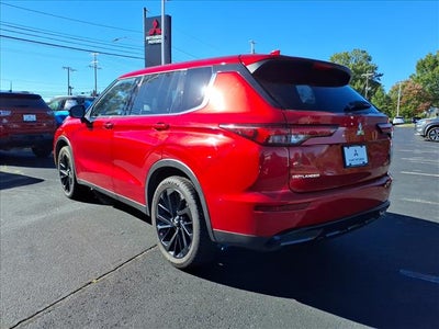 2023 Mitsubishi Outlander SE Black Edition