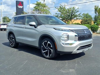 2022 Mitsubishi Outlander SE Launch Edition