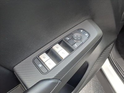 2022 Mitsubishi Outlander SE Launch Edition