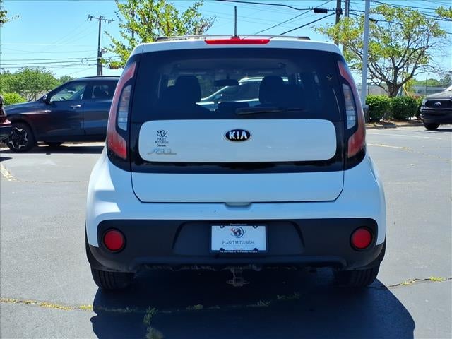 2017 Kia Soul Base