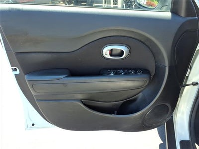 2017 Kia Soul Base