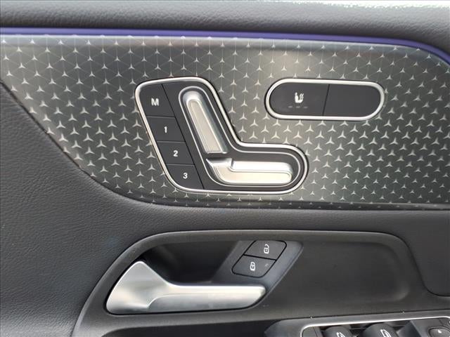 2025 Mercedes-Benz GLB 250 GLB 250