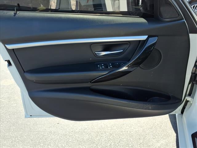 2018 BMW 3 Series 330i xDrive