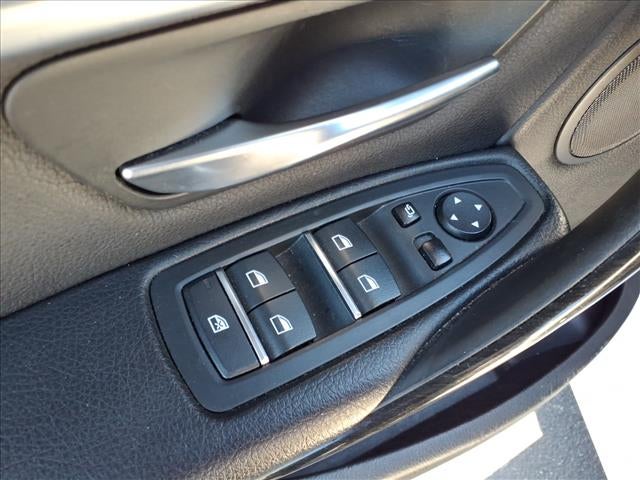 2018 BMW 3 Series 330i xDrive