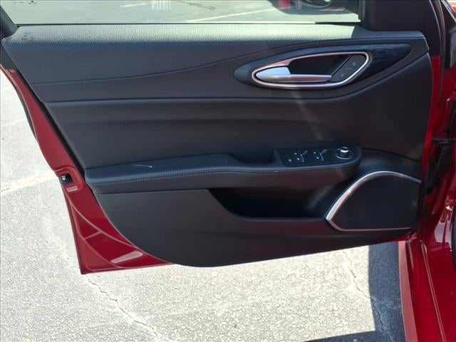 2021 Alfa Romeo Giulia RWD