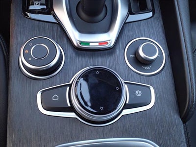 2021 Alfa Romeo Giulia RWD