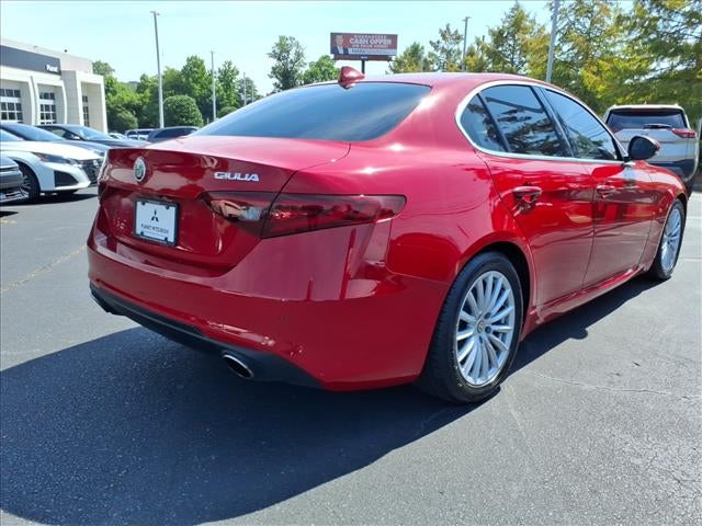 2021 Alfa Romeo Giulia RWD